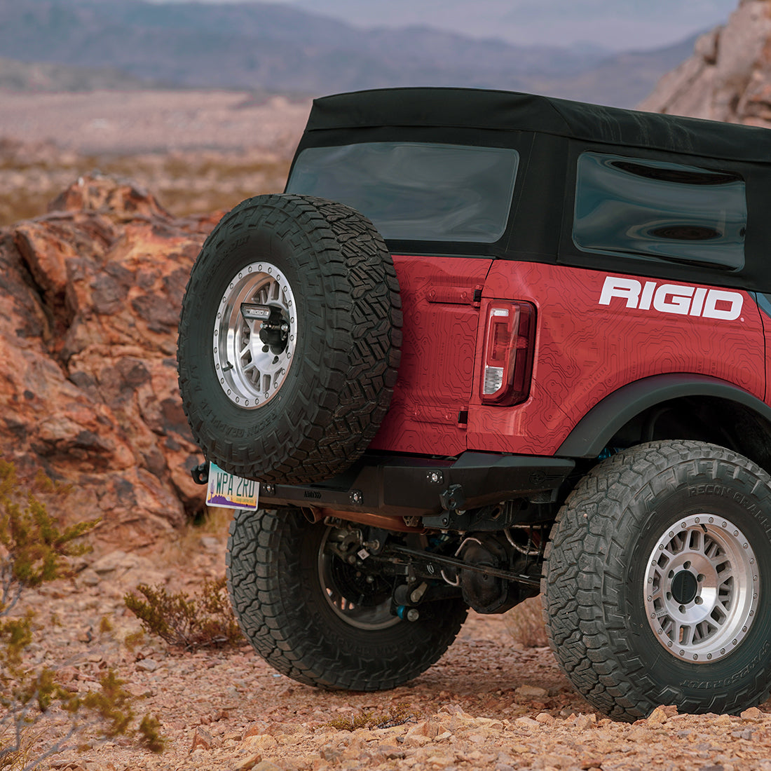 46727-Bronco_Chase_Pod_Kit-Lifestyle-02.jpg