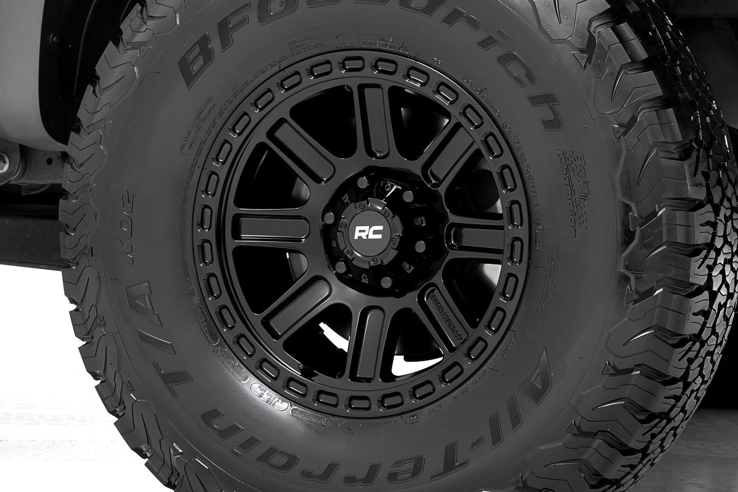 84-series-wheel-install25_17_4.jpg