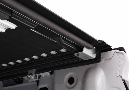 BAKBK_RevolverX2_Silverado_Latch.jpg