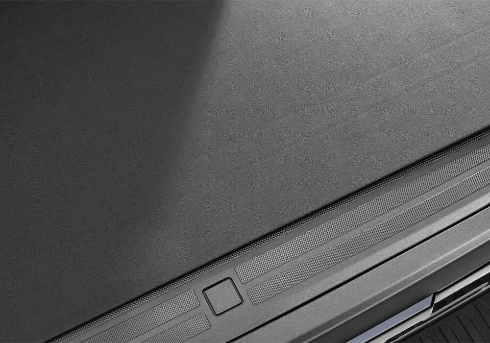 BAKBK_RevolverX4s_21F150_TailgateRailSeal.jpg
