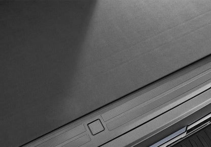 BAKBK_RevolverX4s_21F150_TailgateRailSeal.jpg