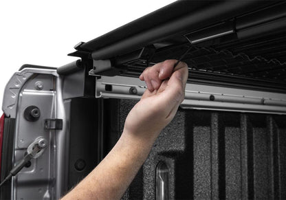 BAK_RevolverX4s_22Rambox_Detail_04_Latch.jpg