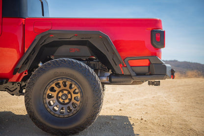 Jeep_JT_Red_Gladiator_Shoot_-_5_7c672363-682f-4153-aac9-ad3b5917d867.jpg