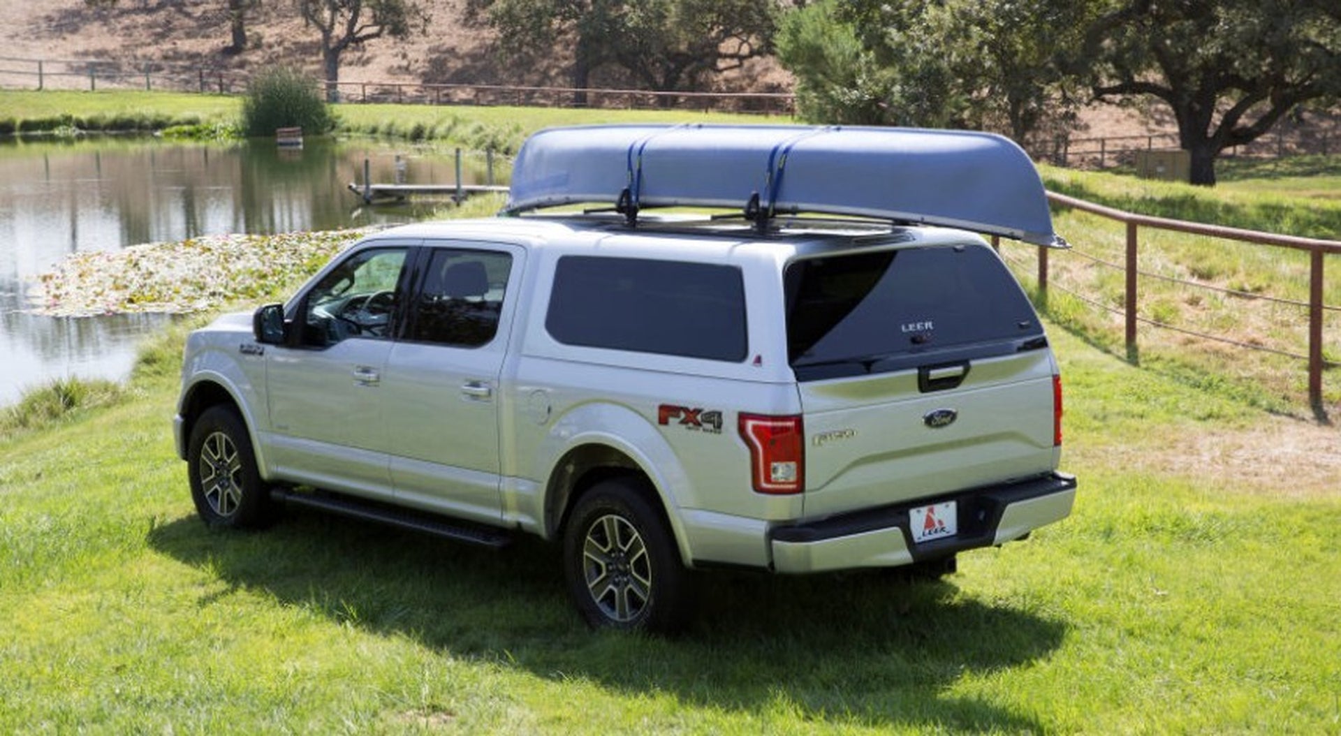 LEER Toppers hero image