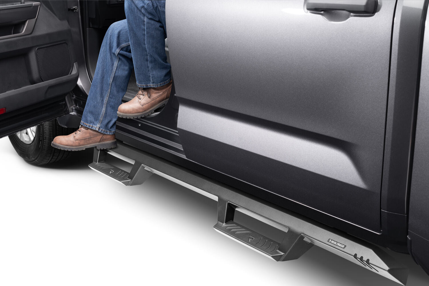 NFBn-fab-epyx-steps-2022-toyota-tundra-gray-studio-03.jpg