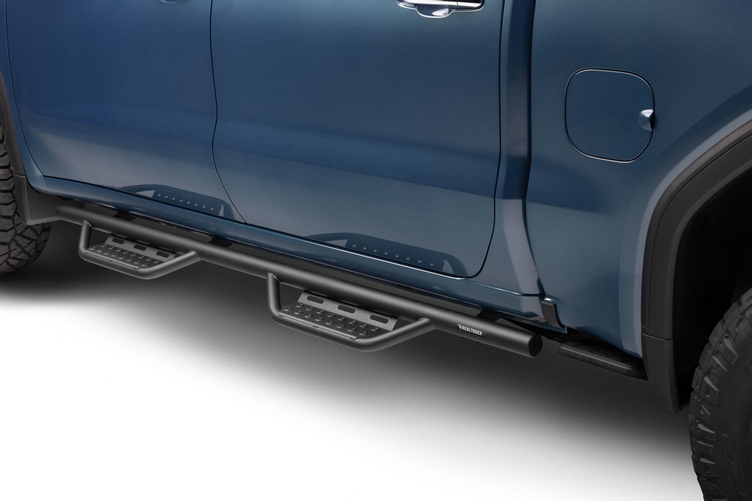 NFBn-fab-nerf-step-rs-2024-gmc-sierra-1500-NFB-119418012-ov-014-1.jpg