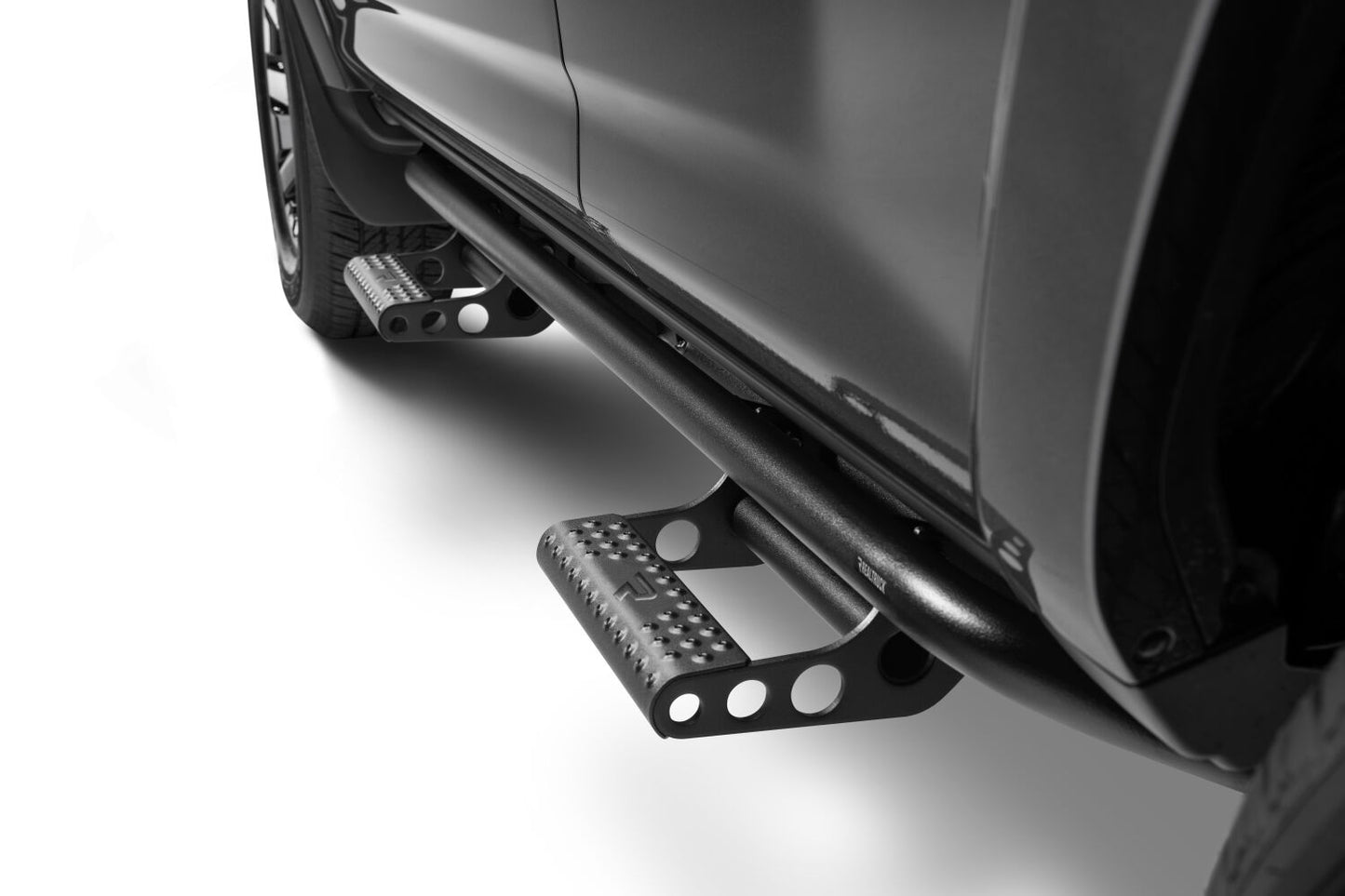 NFBn-fab-rkr-rails-2019-toyota-4-runner-gray-studio-02.jpg