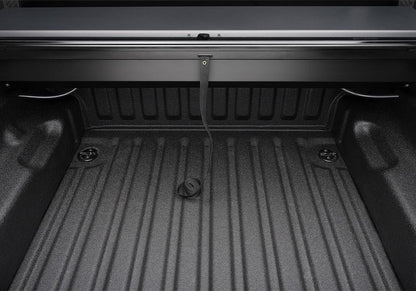 RNL_M-Series_22Maverick_open-bed_Detail_05.jpg