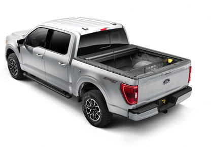 RNLroll-n-lock-cargo-manager-a-series-2021-ford-f150-silver-studio-07.jpg