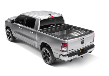RNLroll-n-lock-e-series-2020-ram-1500-silver-studio-09.jpg