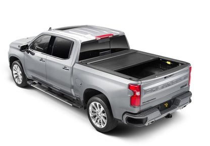 RNLroll-n-lock-e-series-2022-chevrolet-silverado-gray-studio-05.jpg