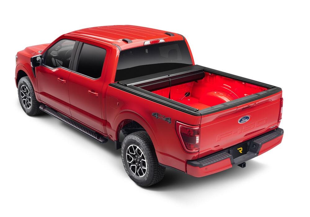 RNLroll-n-lock-m-series-xt-2021-ford-f150-red-studio-06.jpg