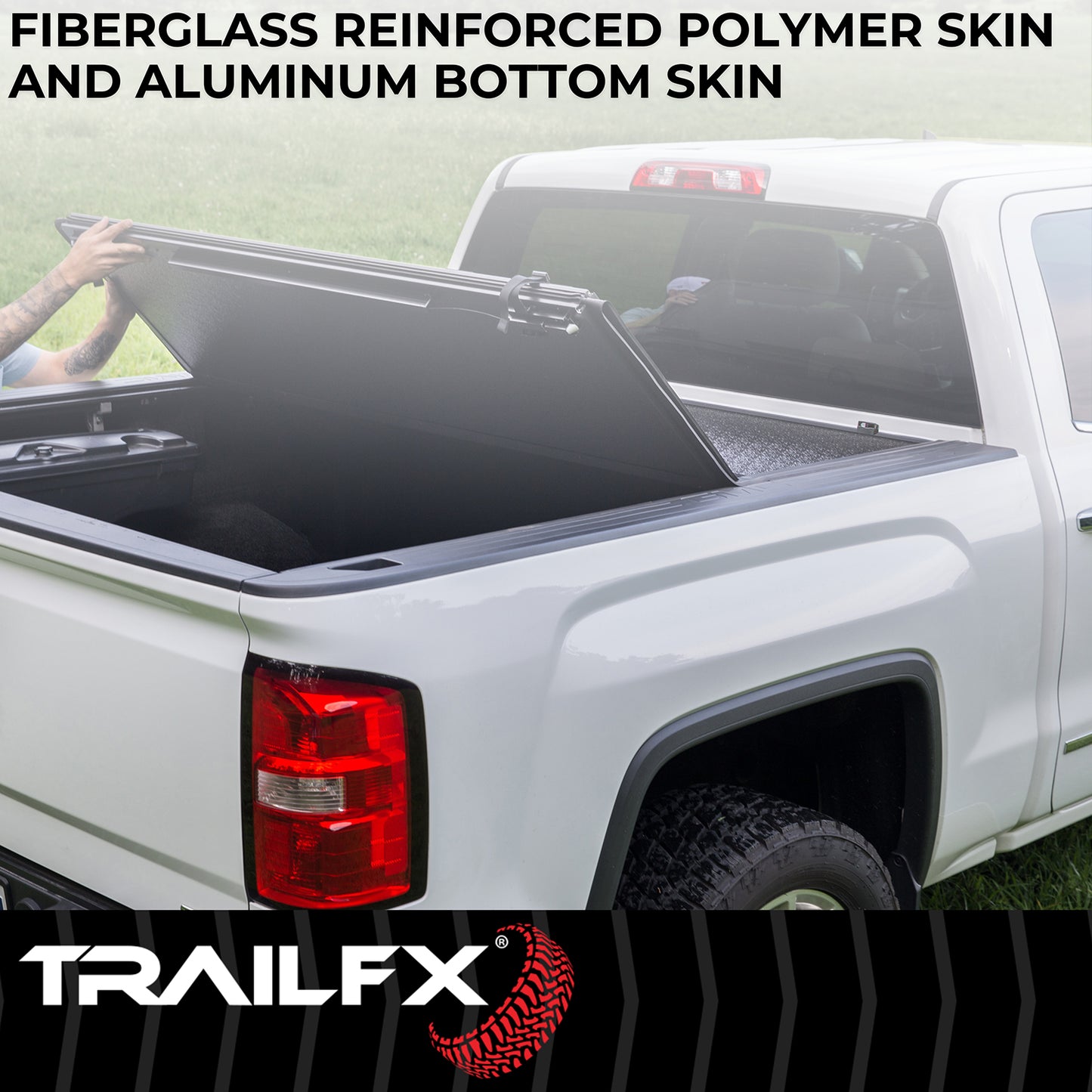 T8N_TFX5528_STANDARD HARD FOLDING TONNEAU_B2C_4.jpg