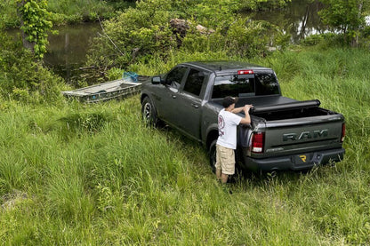 TRXTX_Deuce_RAM_ModelRoll1_H_RT.jpg