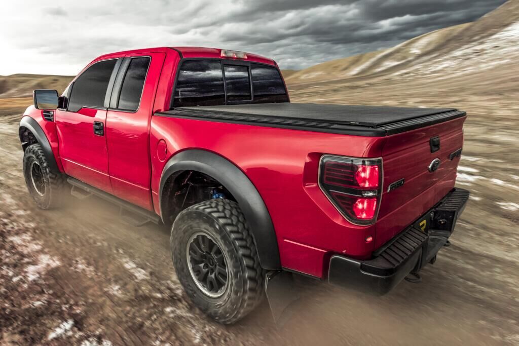 TRXTX_LoPro_FordRaptor_Red_01_RT.jpg