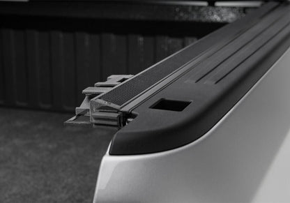 TRXTX_ProX15_19RAM_Details_02TopRail.jpg
