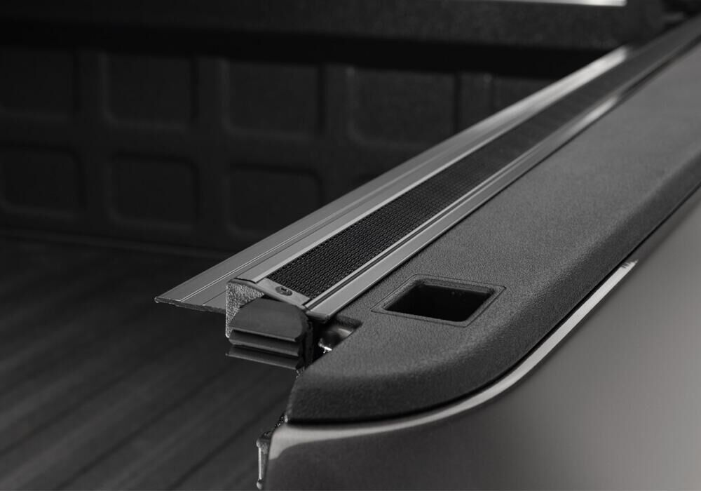 TRXTX_SentryCT_Dodge-Ram18_Details-Rear-Rail.jpg