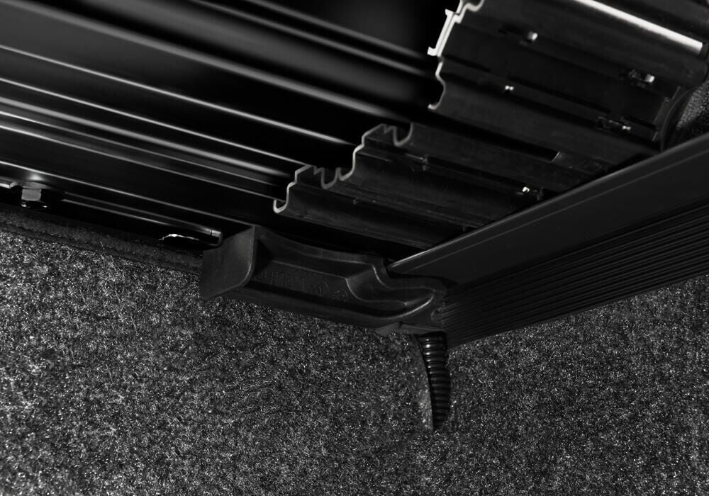 TRXTX_SentryCT_Ford_Red_Details_08-Quick-ReleaseBLACK.jpg