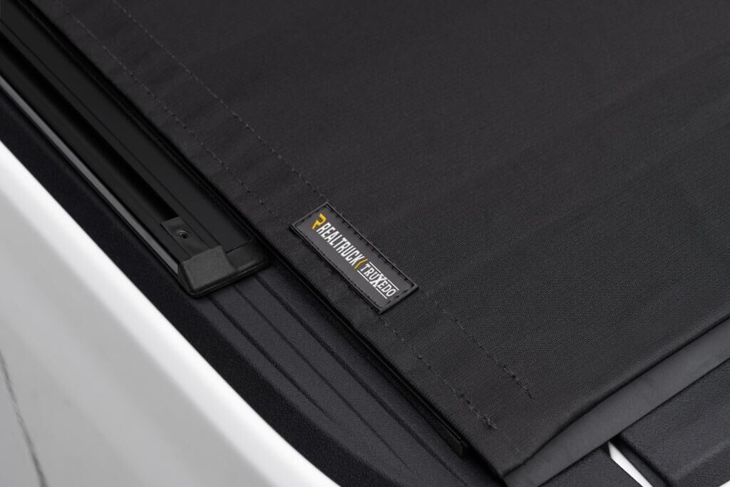 TRXTX_SentryCT_Jeep-Gladiator_Details_05Badge_RT.jpg