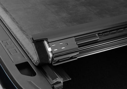 TRXTX_Sentry_20Chevy-2500_Details03_Safety-Latch.jpg