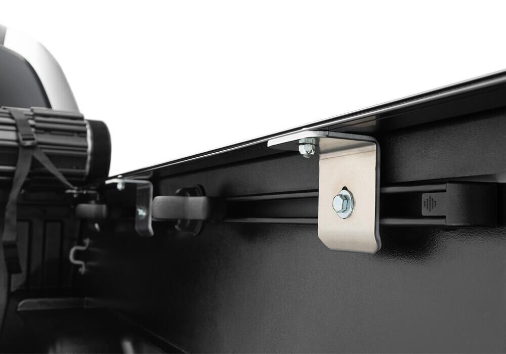TRXTX_Sentry_20Toyota-Tacoma_Details_01Clamp.jpg
