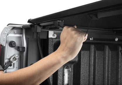 UNDUC_ArmorFlex_22Rambox_Detail_04_Latch.jpg