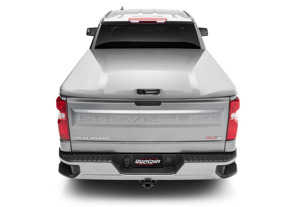 UNDUC_EliteLX_19Chevy_Silver_Rear_01Closed.jpg