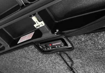UNDUC_EliteLX_21Ford-F150_Details_02Light.jpg