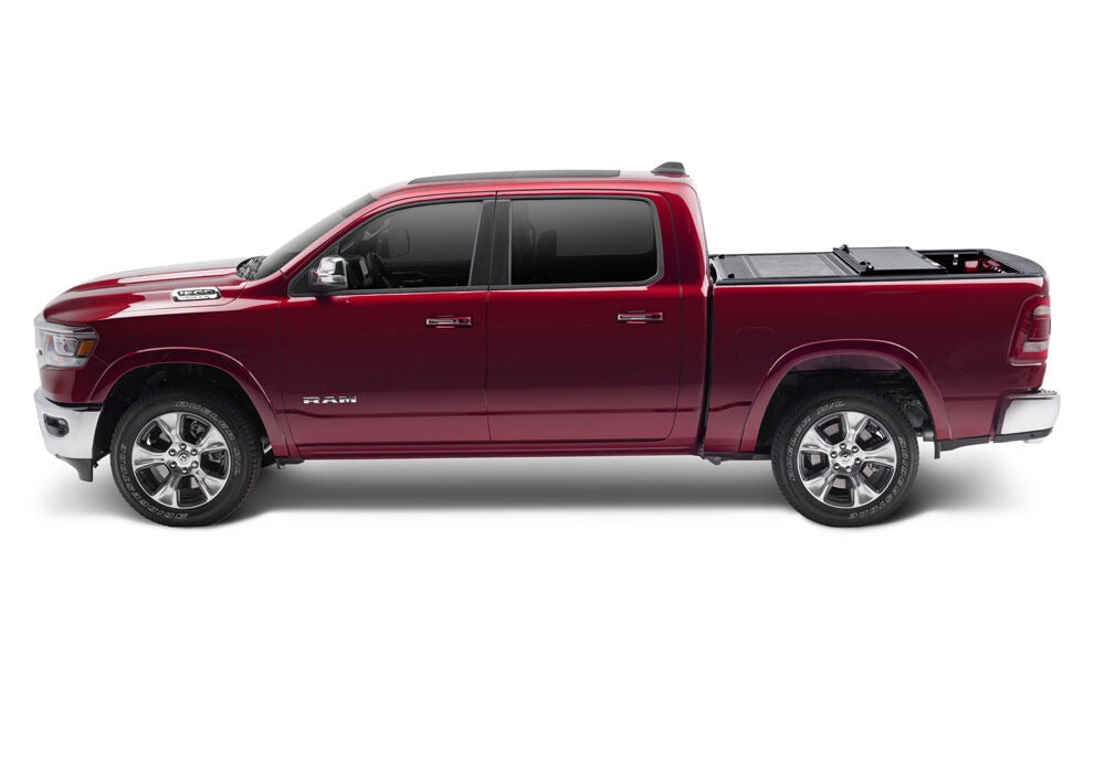UNDUC_Flex_Dodge-Ram-2019_Red_Profile-02Half.jpg