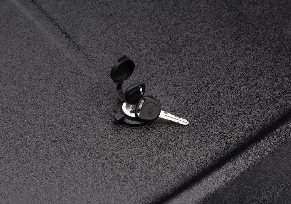 UNDUC_SE_HondaRidgeline_Details_KeyInLock.jpg