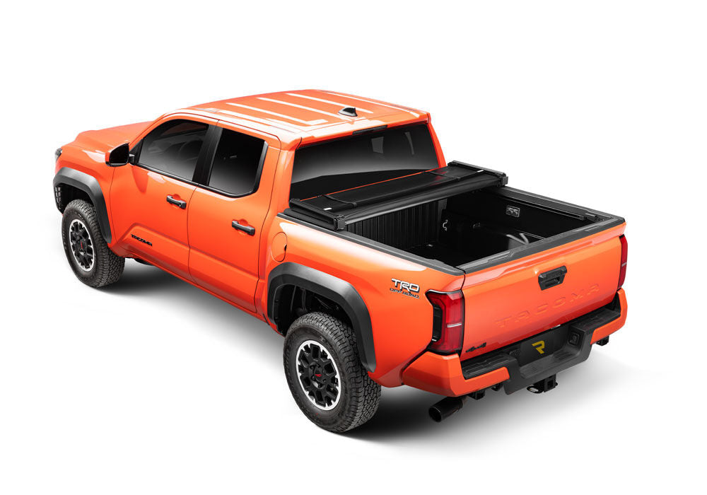 extang-trifecta-signature-2-2024-toyota-tacoma-94832-ov-010-3.jpg