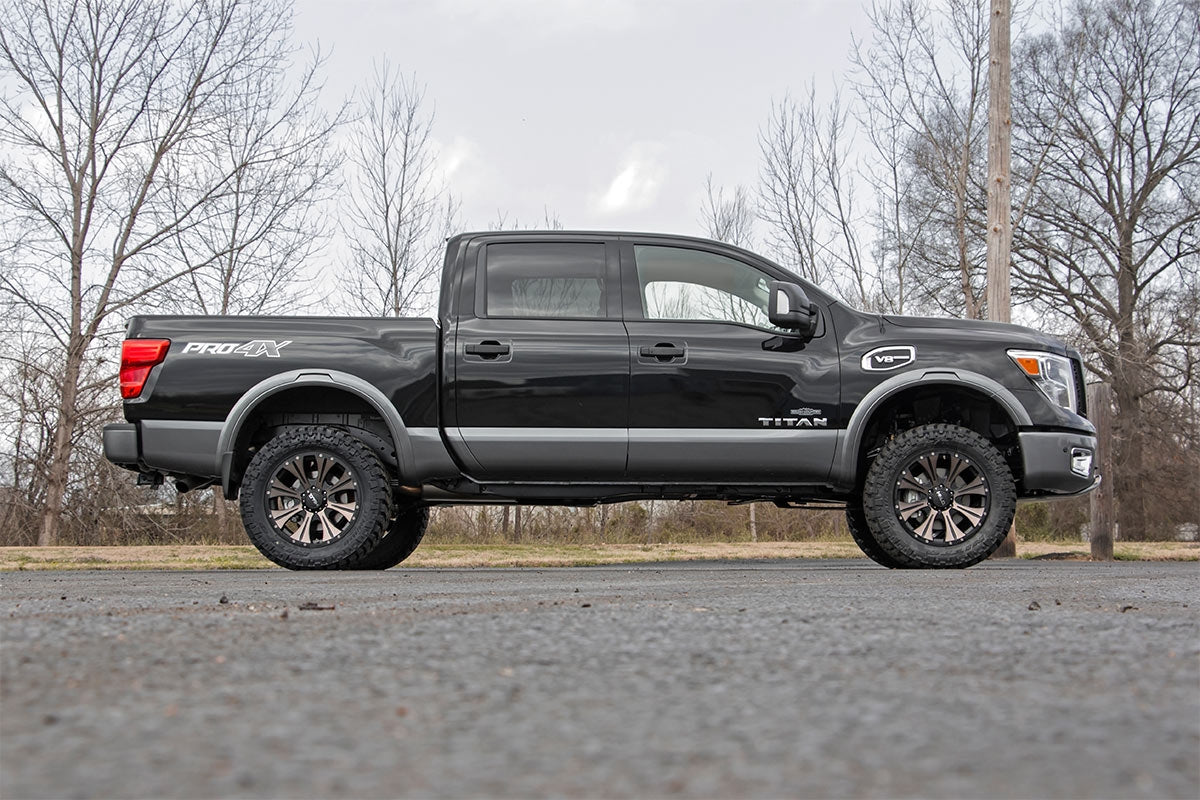 nissan-lift-kit_83400-blacktitan2_3_1.jpg