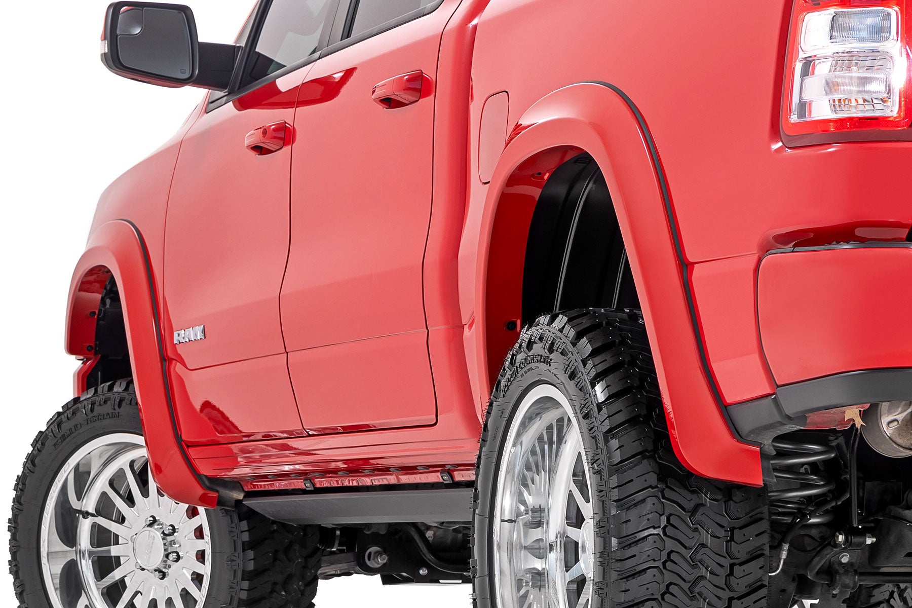 ram_sport-flares-install86_1.jpg