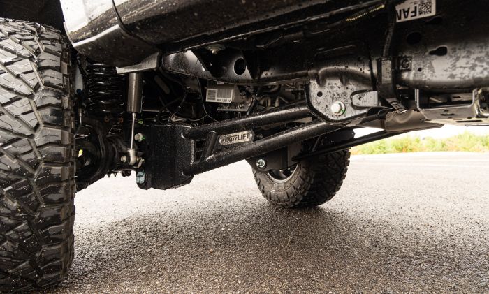 readylift-4-inch-super-duty-c.jpg