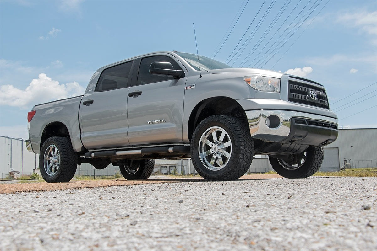 toyota-lift-kit_76720-silvertundra2_1_1_2.jpg
